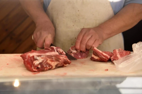 La baja del consumo limita el aumento de precios de la carne