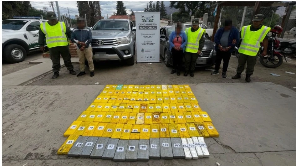 EL ÚLTIMO SECUESTRO. Los 110 kilos de cocaína incautados camino a Cafayate fue el decomiso más importante realizado en lo que va del año.