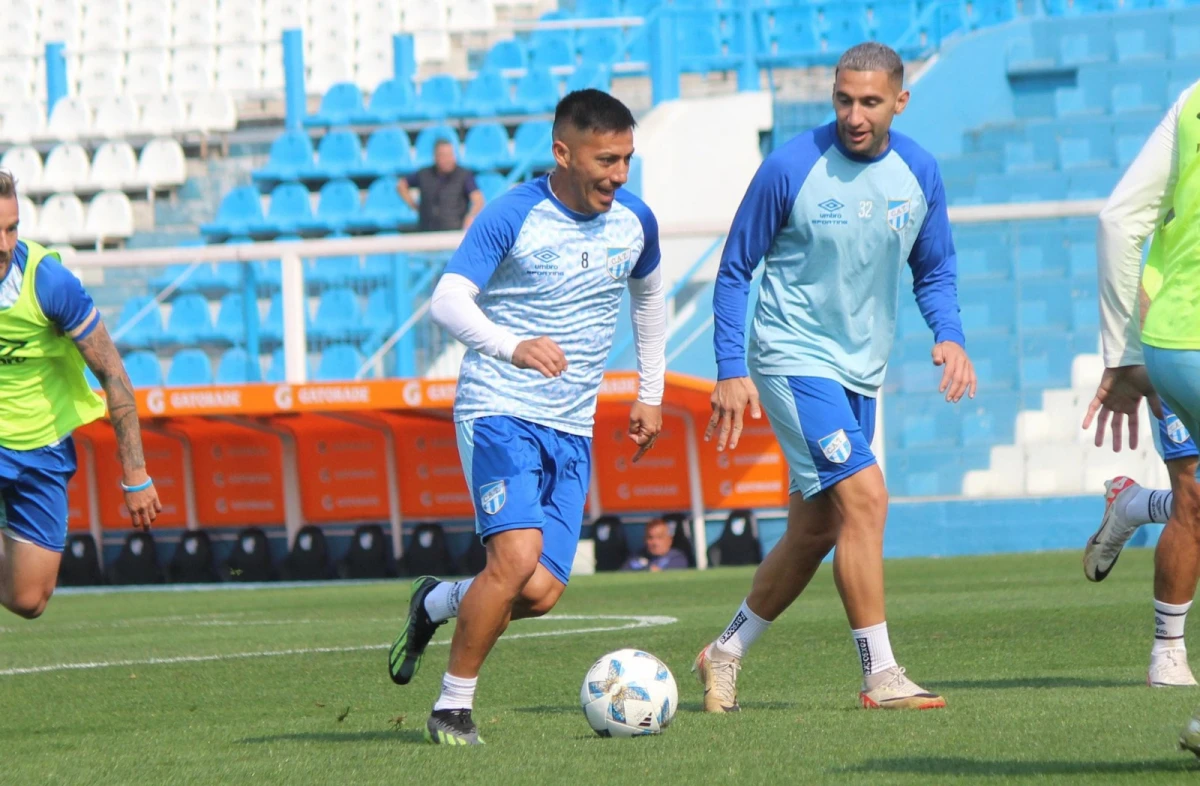 ¿Cómo formará Atlético Tucumán ante Gimnasia de La Plata?