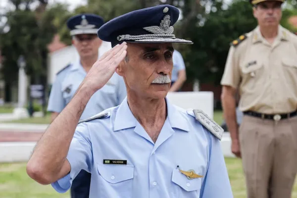 El brigadier Gustavo Javier Valverde asumirá como nuevo jefe de la Fuerza Aérea