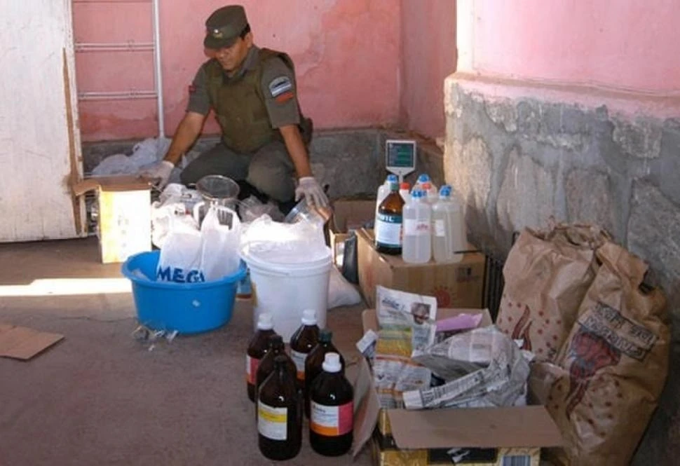 HISTÓRICO. La cocina de cocaína que encontraron en Tafí del Valle.