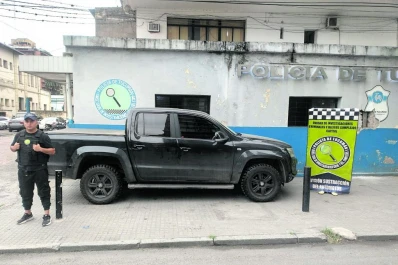 Investigan un  mercado negro de camionetas robadas