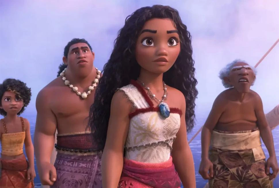 DISTINTOS PERO INSEPARABLES. “Moana 2” es el regreso a la pantalla de divertidos y originales personajes, en clave de empoderamiento femenino.