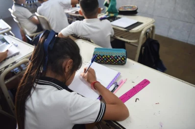 Llega fin de año, pero con nuevos aumentos en las cuotas de los colegios privados de Tucumán