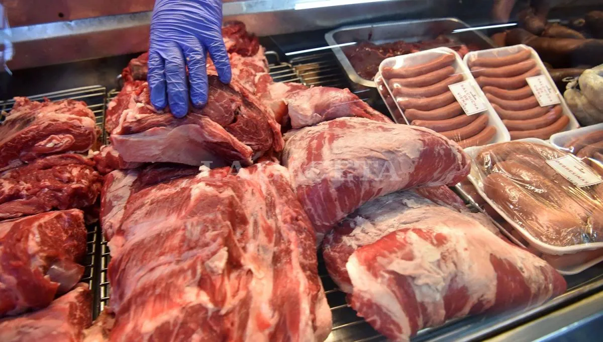 GOLPE AL BOLSILLO. Anticipan nuevos aumentos en el precio de la carne vacuna.