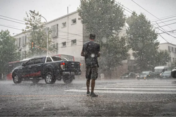 Hay alerta roja, naranja y amarilla por tormentas: ¿cuáles son las zonas afectadas?