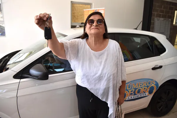 LA GACETA entregó el auto 0 km a Zulema, la jubilada que ganó los Números de Oro