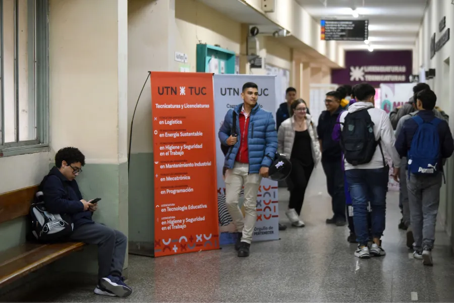 UNIVERSIDAD TECNOLÓGICA. Las carreras cortas son autofinanciadas, por eso se cobra una mensualidad. / ARCHIVO LA GACETA.