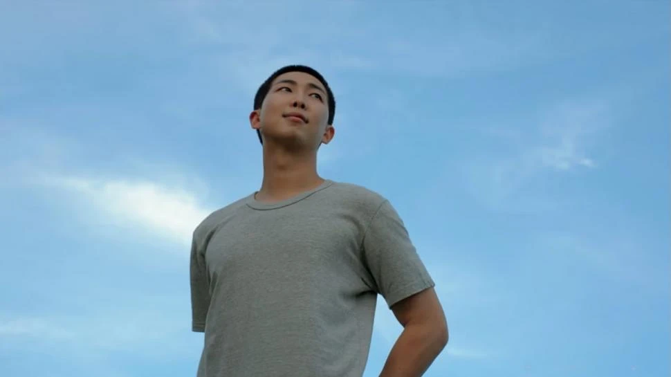 Un documental ahonda en las preocupaciones de RM, el líder de la banda BTS