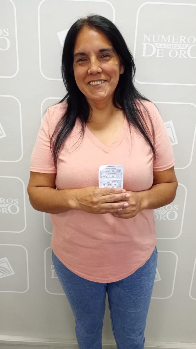 Cinco lectores celebran al ganar el pozo de $6.300.000 de Números de Oro