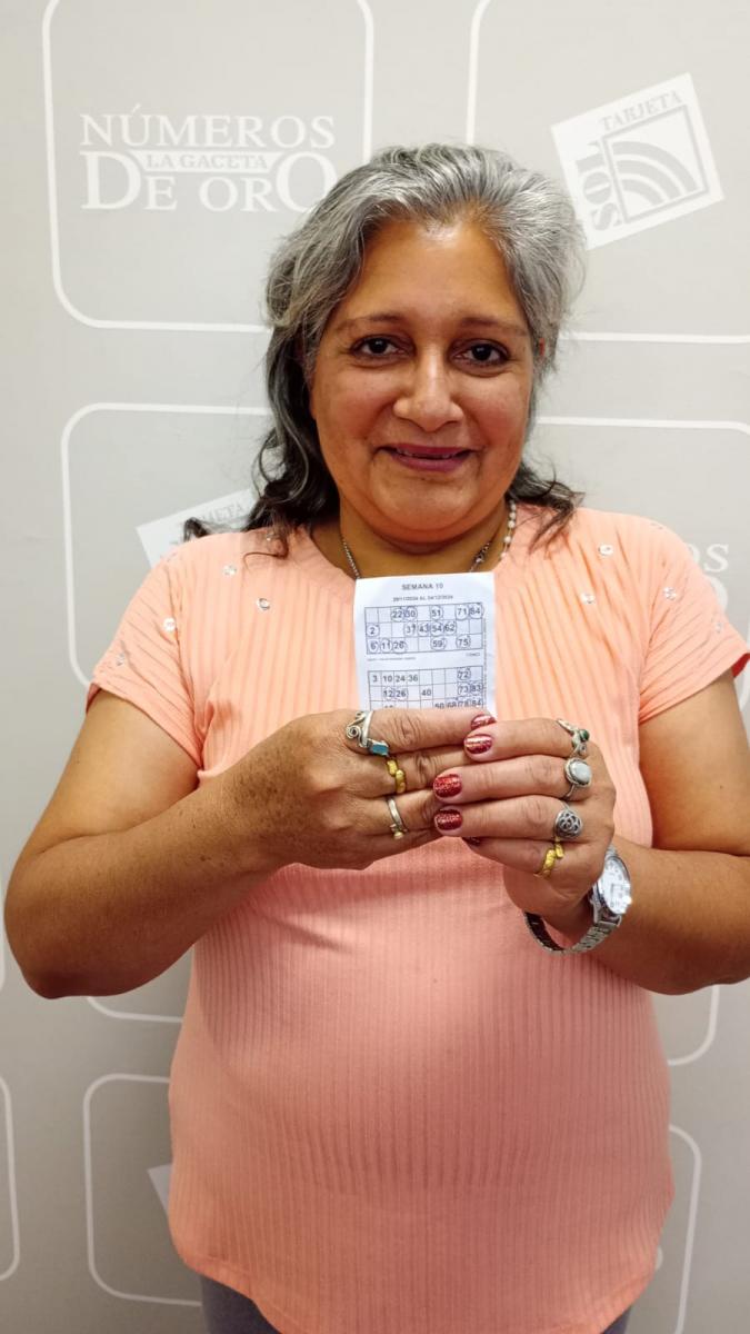 Cinco lectores celebran al ganar el pozo de $6.300.000 de Números de Oro