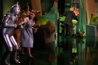 Los zapatos rojos que usó Judy Garland en El mago de Oz se vendieron a una cifra increíble