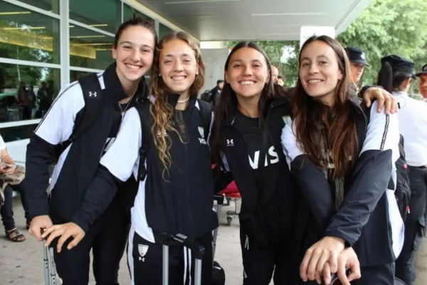 Con la ex verdinegra, Paula Santamarina, Las Leonas llegaron a Santiago del Estero