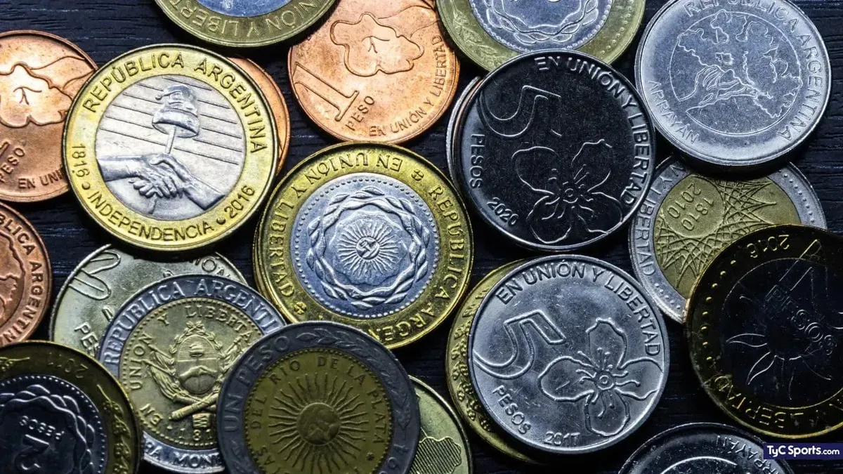 Por estas monedas de 10 centavos ofrecen hasta $180.000: cuál es el error que debe tener para poder venderla