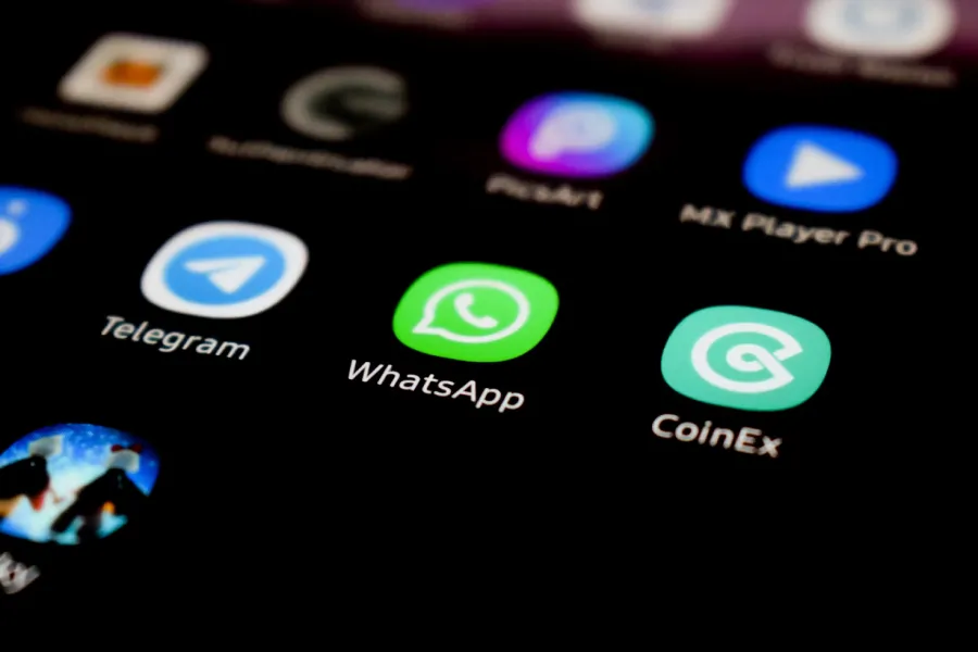 BLOQUEADO. WhatsApp suspende el servicio a usuarios que utilizan ciertas aplicaciones no oficiales. / UNSPLASH