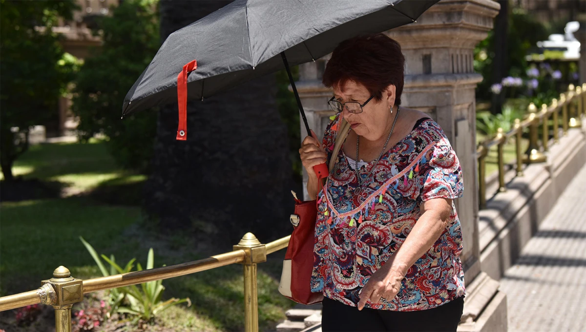 CALIENTE. Las máximas desde hoy superarán los 30 °C en Tucumán y en el resto de la región.