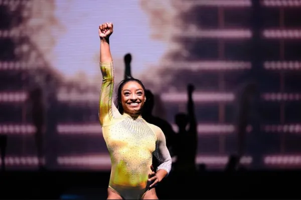Un estudio coloca a Simone Biles como emblema de la salud mental femenina
