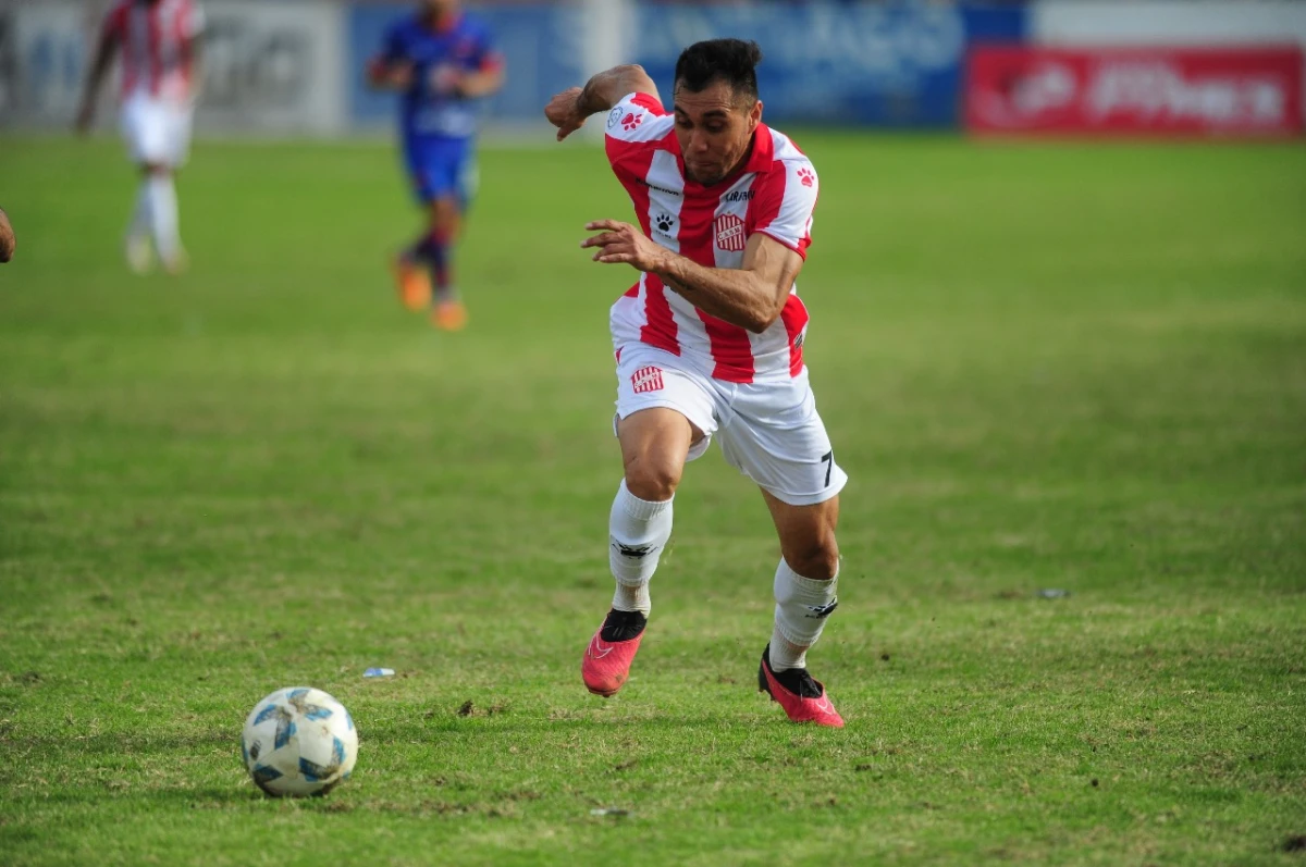 ¿Qué jugadores de San Martín de Tucumán tienen contrato vigente para la próxima temporada?