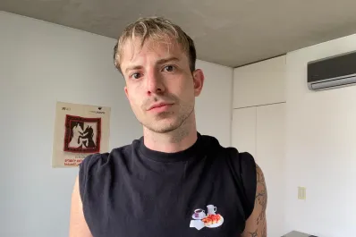 Santiago Nader, el director de 27 años que crea puentes entre Tucumán, CABA y lo desconocido