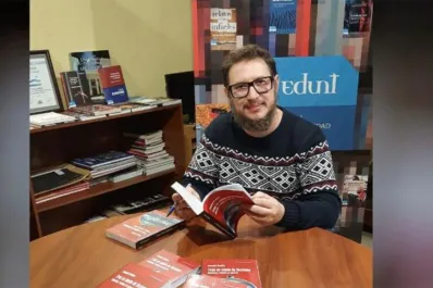 Presentan un libro que reúne crónicas de Exequiel Svetliza