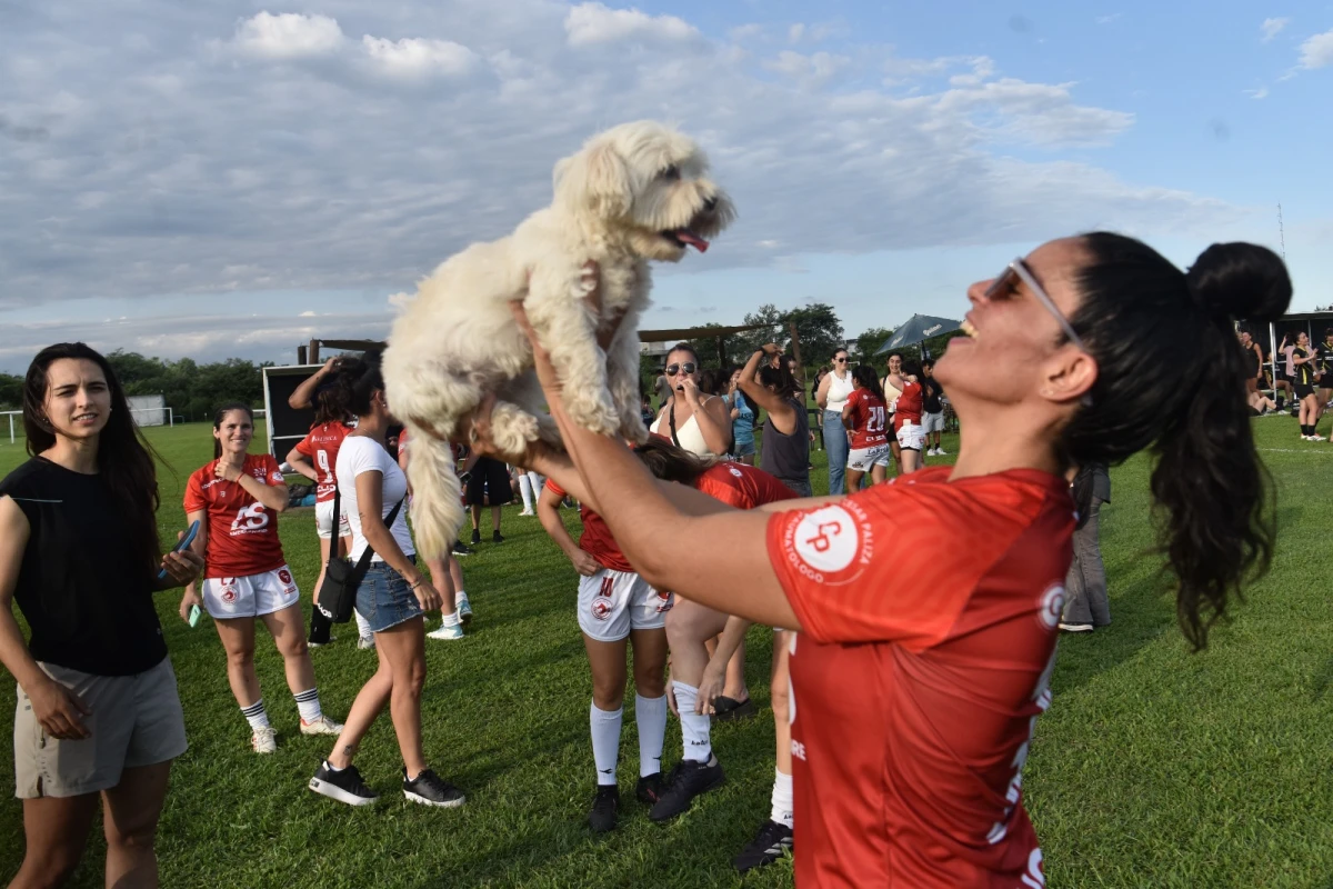 PROTAGONISTA. La perrita kia se robó todas las miradas en la definición del femenino.