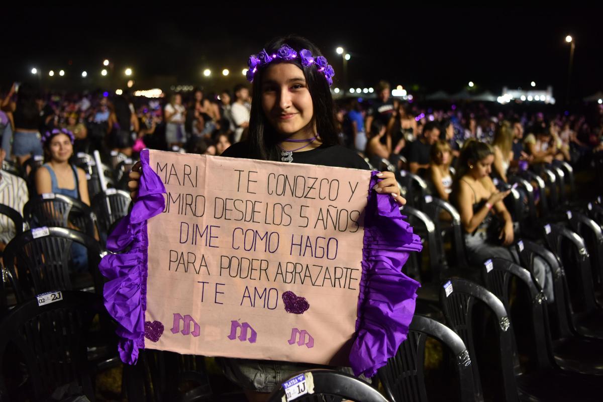 FIDELIDAD. Camila sigue a la cantante desde sus primeros años de vida. LA GACETA/ FOTO DE INÉS QUINTEROS ORIO