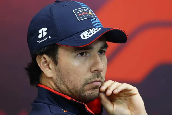 Aseguran que la salida de “Checo” Pérez de Red Bull es inminente: ¿se abre una nueva posibilidad para Colapinto en la Fórmula 1?