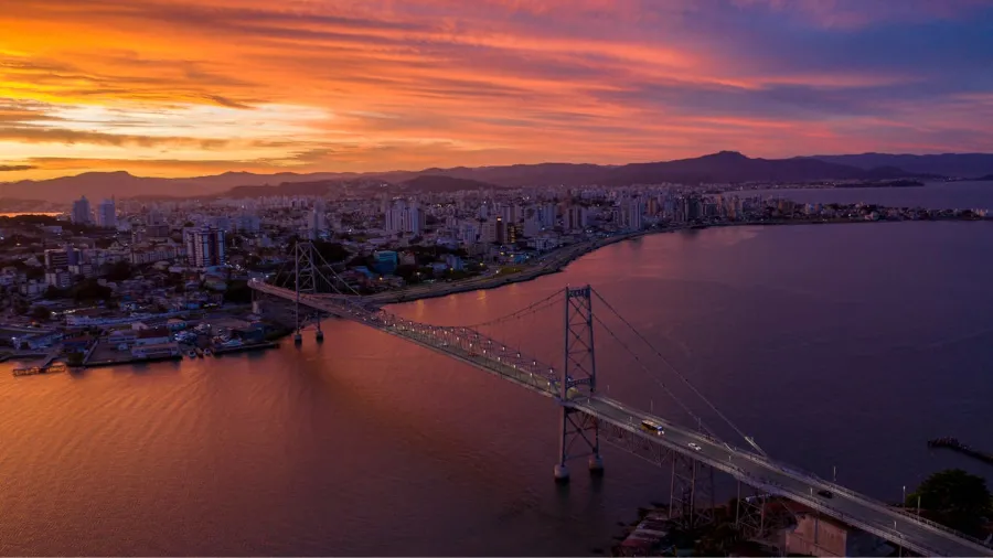 FLORIANÓPOLIS ES EL DESTINO ESTRELLA. Este verano, las playas de Florianópolis lideran las búsquedas de los argentinos. / PEXELS