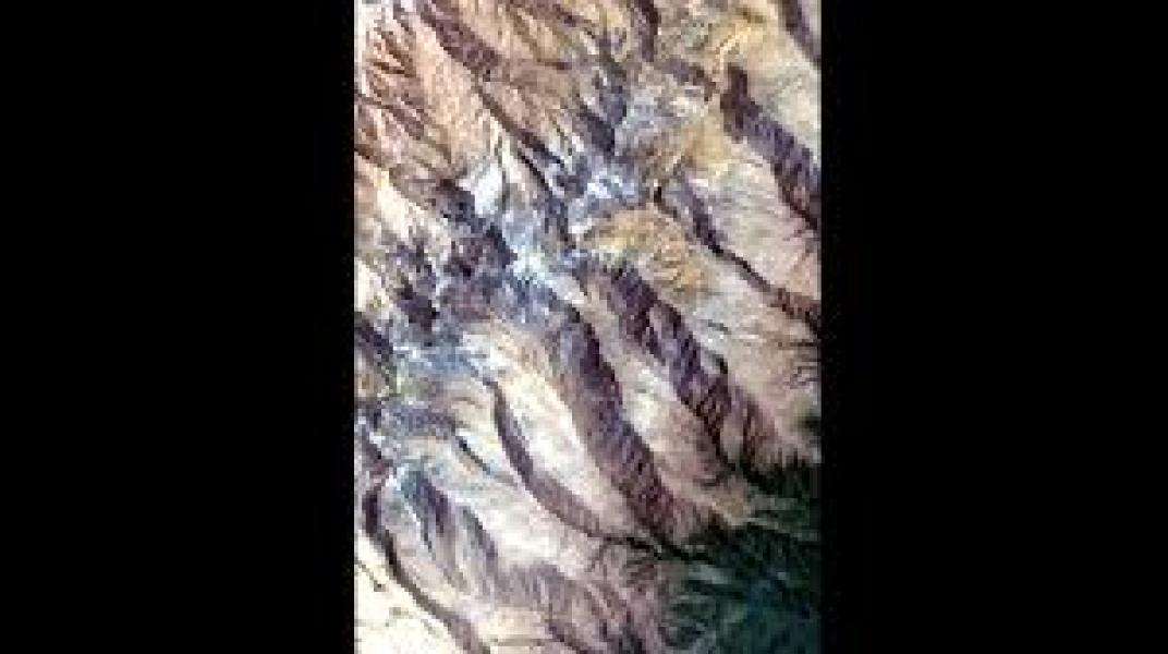 FOTO SATELITAL. Cerro del Bolsón, Nevados del Aconquija, Tucumán - LandSat-8 OLI -26 de Octubre de 2014./ ARGENTINA.GOB.AR