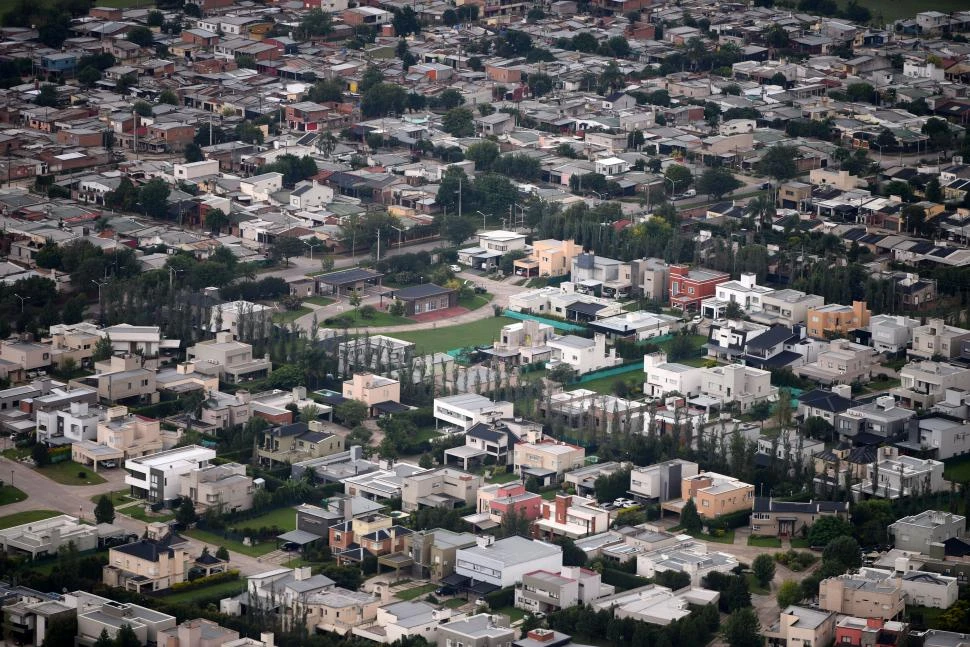 YERBA BUENA. De acuerdo con los datos oficiales, en el municipio hay empadronadas unas 25.000 propiedades. la gaceta / foto de DIEGO ARAOZ (archivo)