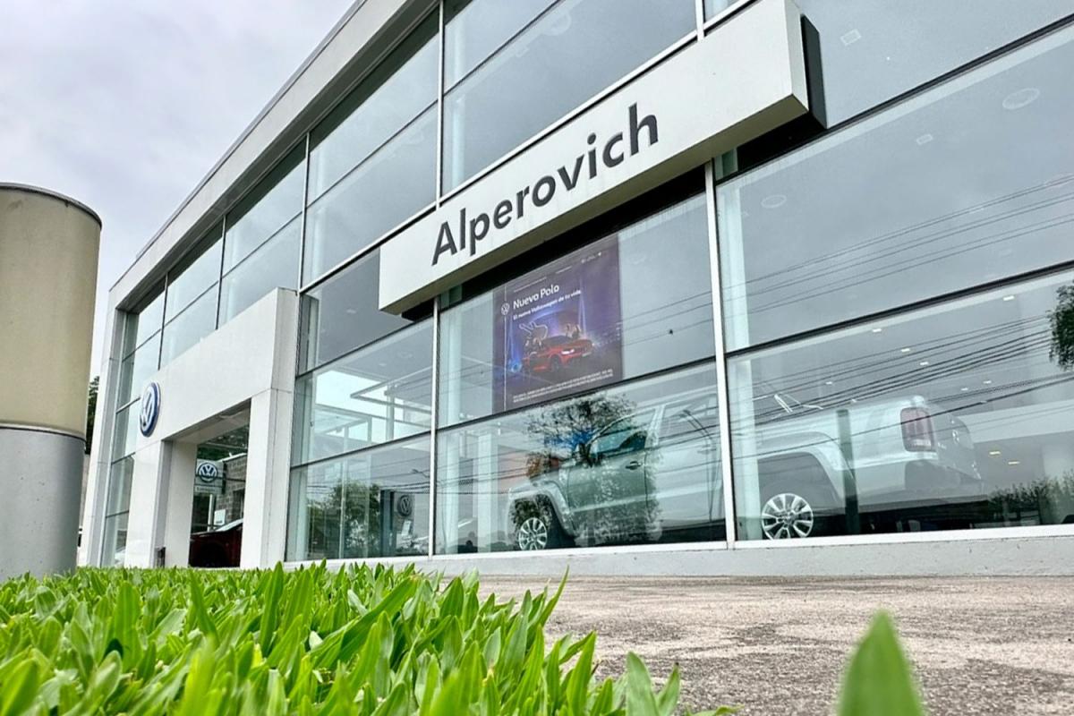 Volkswagen Alperovich, número uno en patentamientos en 2024