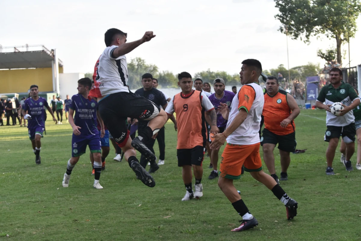 La lapidaria crítica de los jugadores de Graneros a Sportivo Guzmán: Después dicen que no hay que darle lugar a la violencia