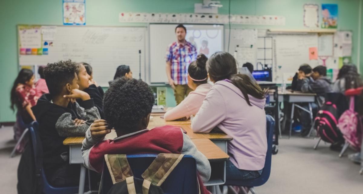 Aula llena de alumnos. FOTO ILUSTRATIVA EDUCAR 2050