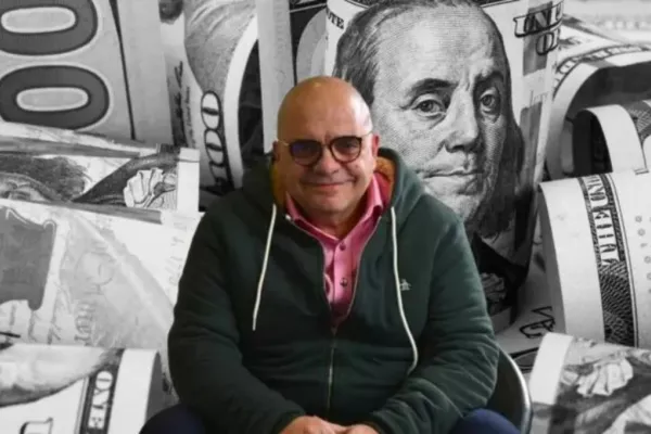 El Gurú del Blue explicó por qué subió la cotización en el mercado paralelo y qué pasará en adelante