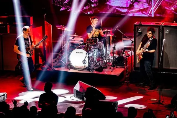 Divididos en Tucumán: cuánto salen las entradas y cómo comprarlas