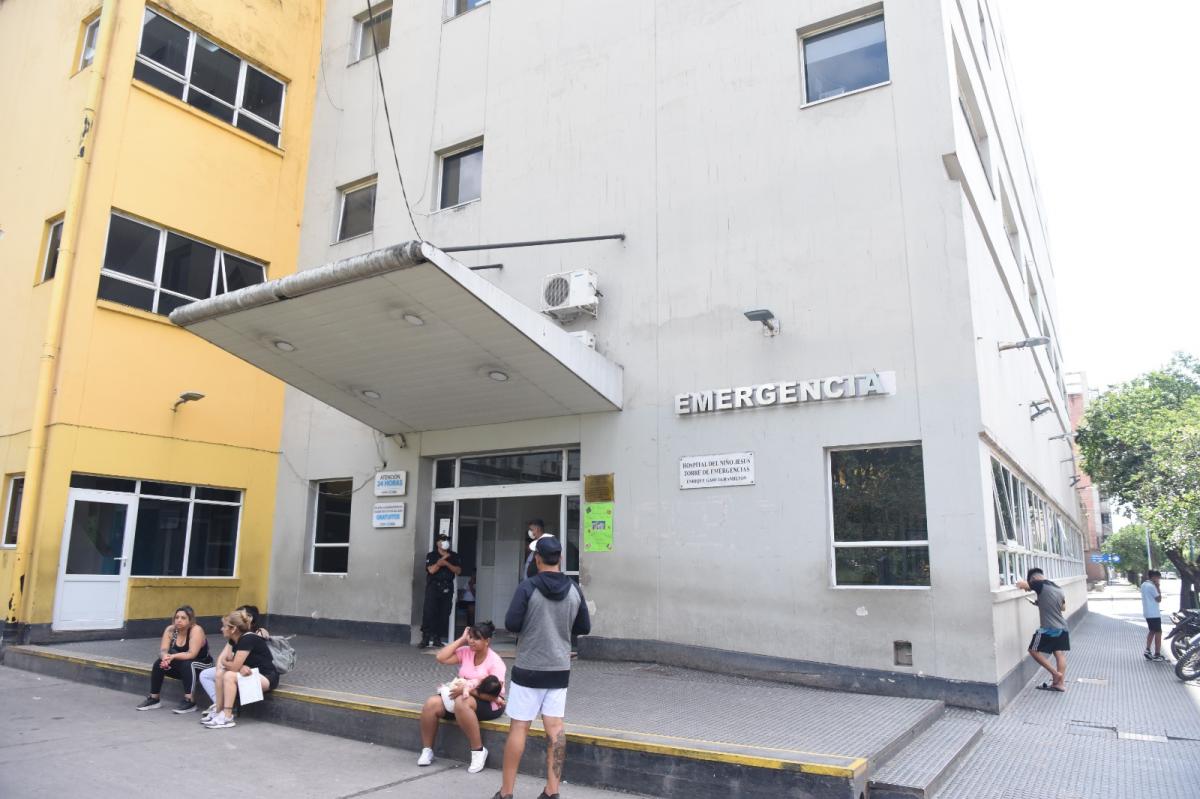 SIN ESPERA. En el Hospital del Niño Jesús las pocas consultas también se repitieron. LA GACETA / FOTOS DE ANALIA JARAMILLO