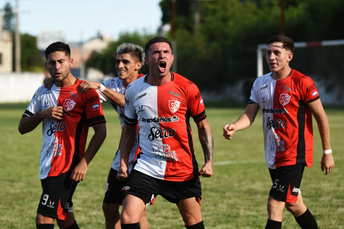 FESTEJO. Sportivo se quedó con el pase a la final de la Liga Tucumana y buscará el tetracampeonato anual.