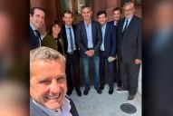 El presidente Javier Milei recibe al bloque de diputados de la UCR en la Casa Rosada