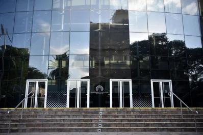 En la Legislatura impulsan una ley de ética pública para estatales