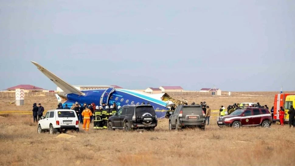 Kazajistán: 32 sobrevivientes en un accidente aéreo