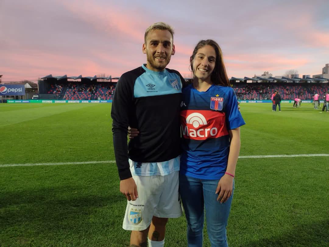 Viene de familia: el sorprendente deporte que Renzo Tesuri compartió con sus hermanas