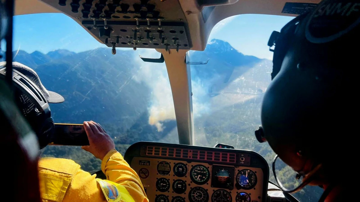 Un incendio en el Parque Nacional Nahuel Huapi ya consumió casi 1.500 hectáreas  