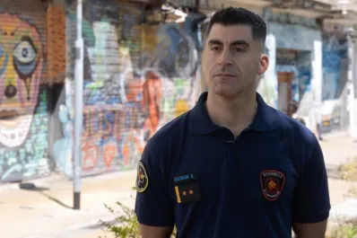 20 años de Cromañón: el desgarrador relato del bombero que logró abrir la puerta de emergencia y vio cuerpos apilados