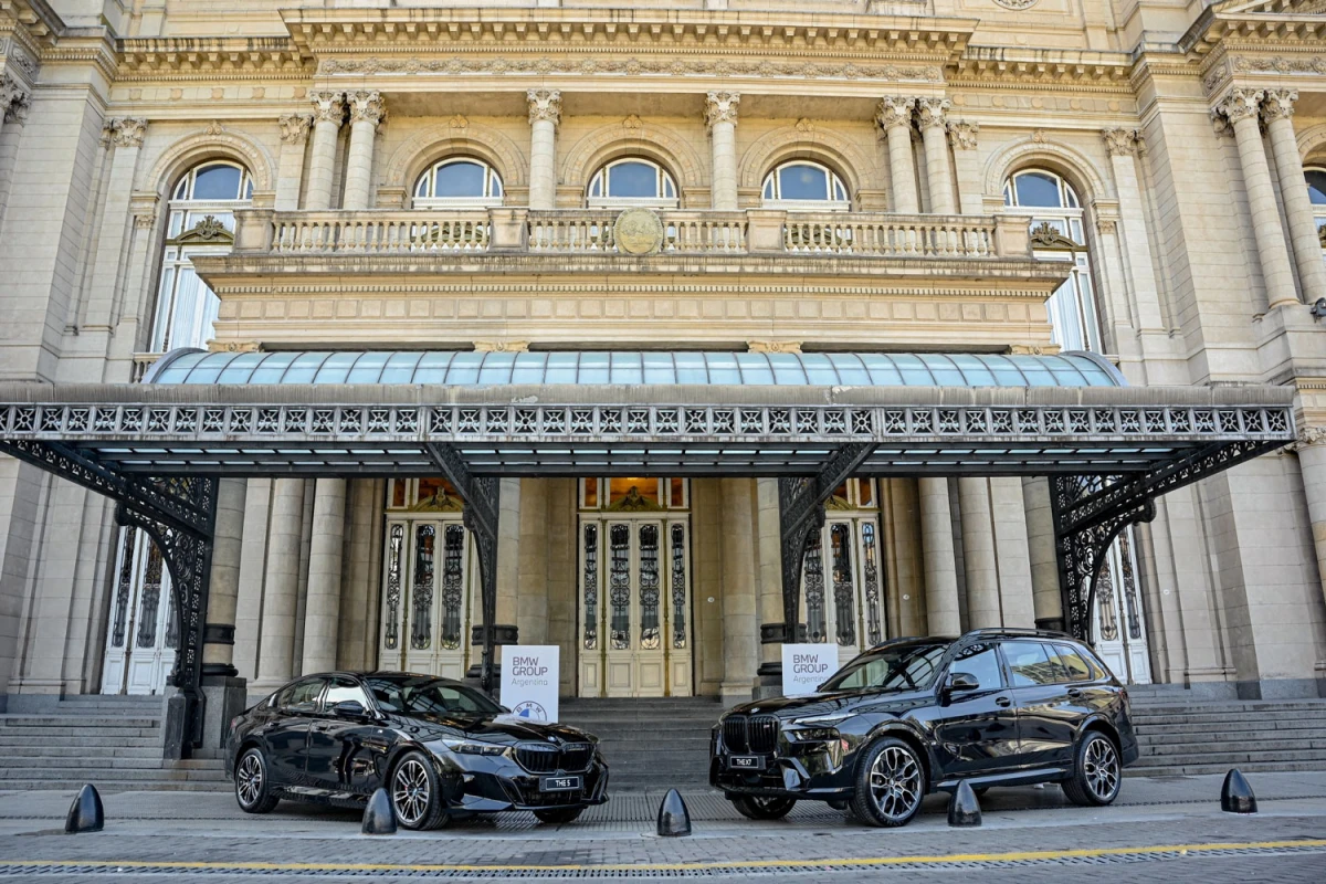 El Teatro Colón fue anfitrión del lanzamiento del nuevo BMW Serie 5 en Argentina