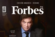 Javier Milei le dijo a la revista Forbes que se viene un año de “motosierra profunda”