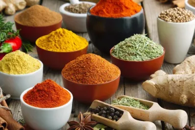 El condimento que combate el intestino irritable y tiene propiedades antiinflamatorias