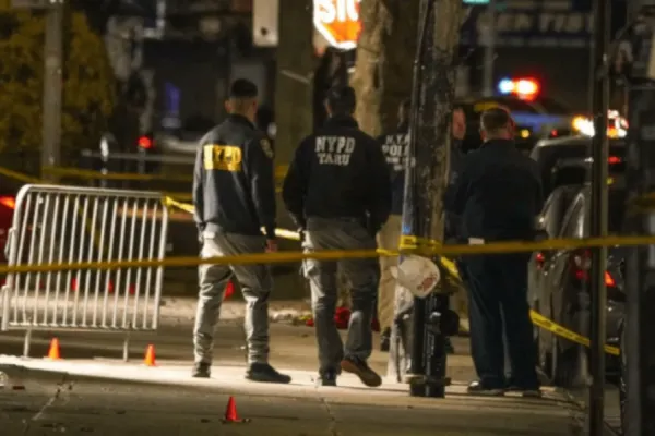 Esto no es terrorismo: investigan un tiroteo masivo en Nueva York que dejó 10 heridos