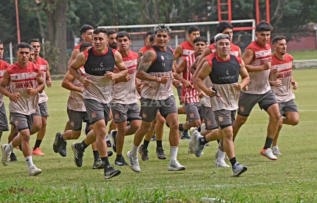 EN MOVIMIENTO. El plantel 