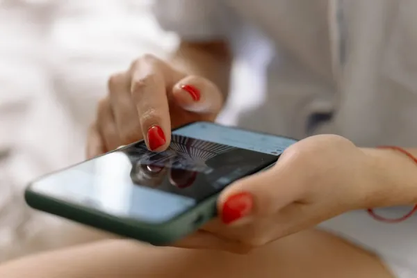 De qué manera las redes sociales afectan la salud mental