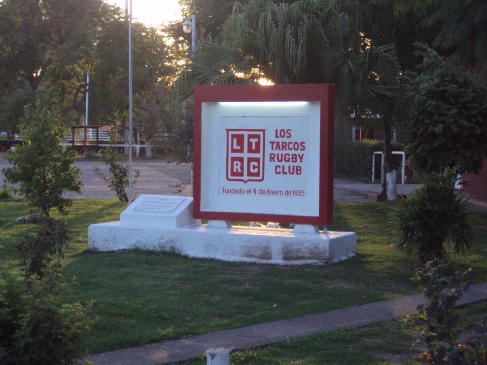 FACHADA. En 1986 se inauguró el estadio para más de 5000 espectadores.